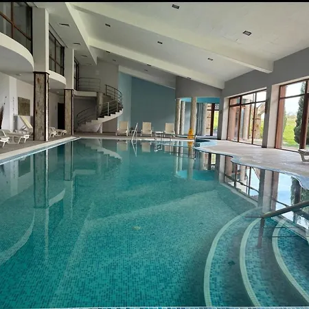 Panorama Apartment *